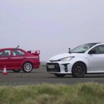 El Toyota GR Yaris está en la carretera con el Mitsubishi Evo VI Tommi Makinen