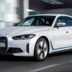 El nuevo BMW i4 eDrive35 2023 de nivel básico cuesta $4,000 menos que el próximo modelo