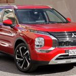 El vehículo eléctrico híbrido enchufable Mitsubishi Outlander 2022 se ofrece en cuatro estilos en Australia