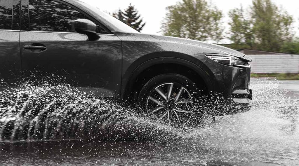¿Qué es el aquaplaning? | Carriles de vida