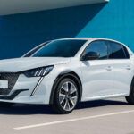 2023 Peugeot e-208 con 20hp boost y 24 millas EV adicionales
