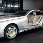 El Will.I.Am Mercedes-AMG GT 4-Door se ve absolutamente extraño