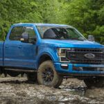 Ford F-Series y Lincoln Continental retirados del mercado debido a que la lente de la cámara de reversa está nublada