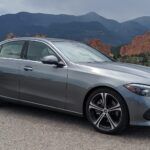 Impulsado: el Mercedes-Benz C 300 4Matic 2022 ofrece carisma de Clase S por una fracción del precio