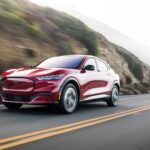 Llamada una revisión del Ford Mustang Mach-E para la Rotura de ejes