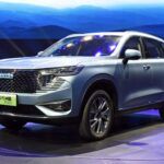 ¿Copia Barata del Peugeot 5008?