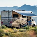 La solución de recuperación de Winnebago para problemas de fugas en la línea de combustible es una corbata de plástico