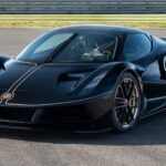 Lotus Evija Fittipaldi Limited Edition celebra 50 años de títulos de F1 con librea retro