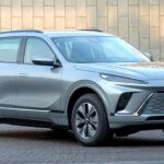 El nuevo Buick Electra 5 EV rompe la portada en China completamente desnudo