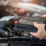 ¿Qué es un filtro de aire de motor de coche?
