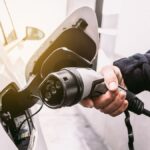 Ya puedes conseguir un préstamo bancario para financiar el cargador de tu VE de casa