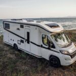 Laika renueva la gama Kosmo 2023, debajo autocaravana perfilada estrella