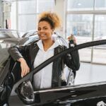 Imagen sobre Cómo verificar el historial de un vehículo antes de comprarlo profesional